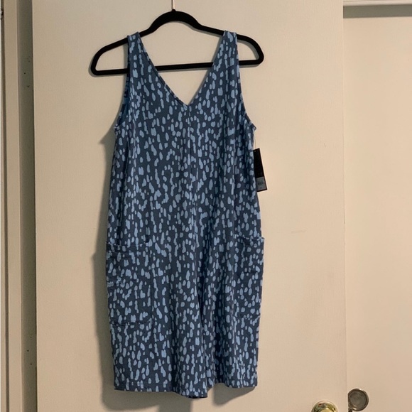 Kinesis tonal spotted boardwalk romper - Picture 7 of 13